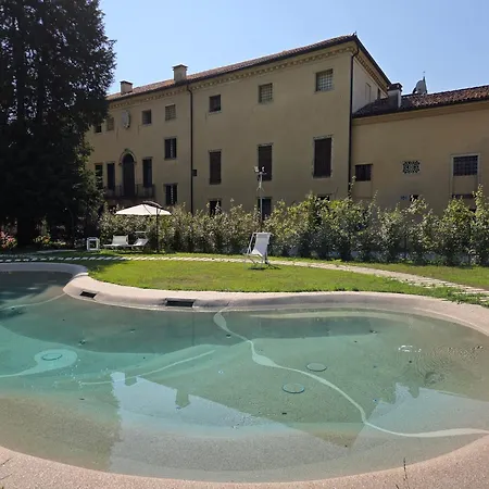 Bed & Breakfast Curti