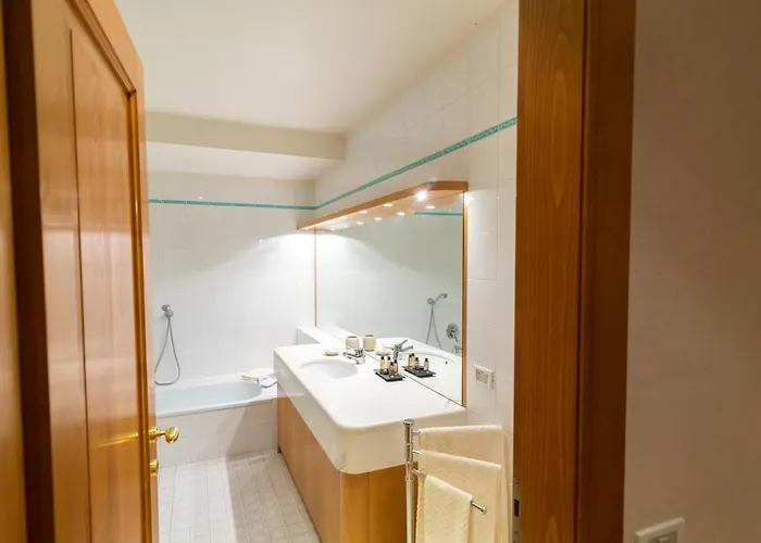 Curti Bed & Breakfast 4*