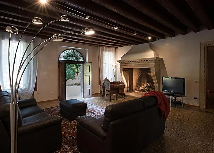 Bed & Breakfast Curti 4*