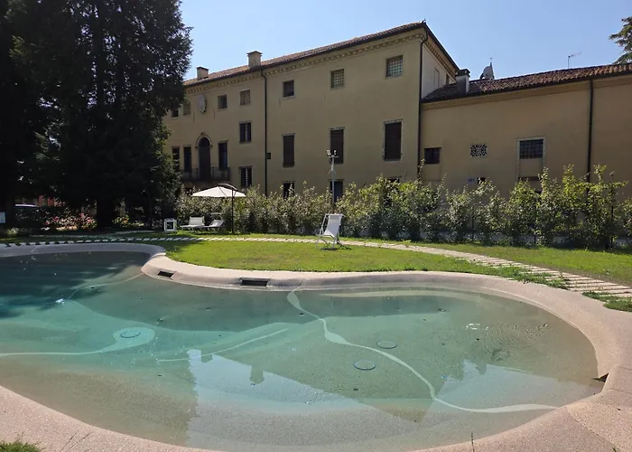 Bed & Breakfast Curti