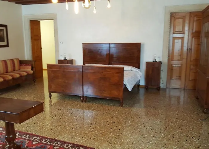 Bed and breakfast Curti 4*