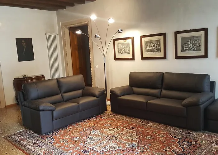 Curti Bed and breakfast